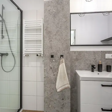 Apartament Przy Szlaku - Ostoja Parku Szklarska Poręba